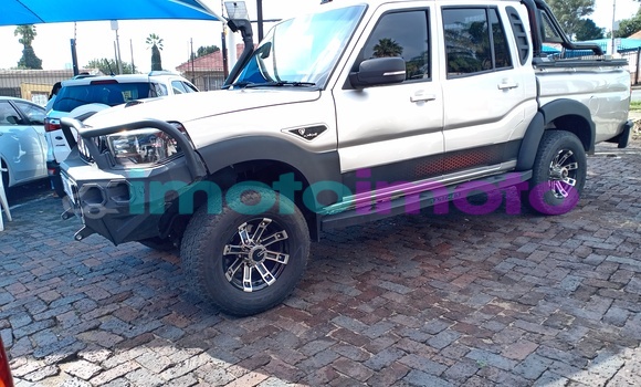 Buy Used Mahindra Scorpio Silver Car in Johannesburg in Gauteng Buy Used Mahindra Scorpio Silver Car in Johannesburg in Gauteng