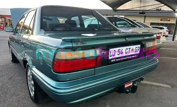 Buy Used Toyota Corolla Blue Car in Johannesburg in Gauteng Buy Used Toyota Corolla Blue Car in Johannesburg in Gauteng