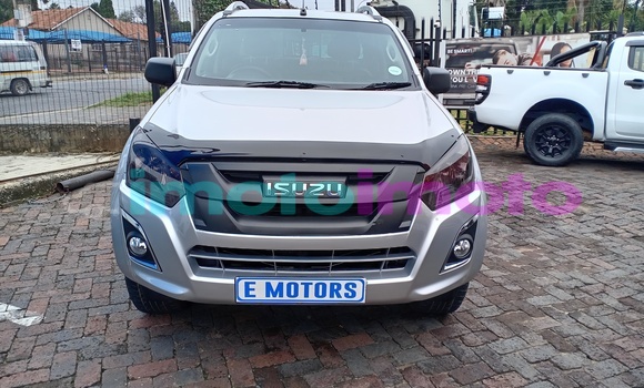 Buy Used Isuzu Kb 250 Silver Car in Johannesburg in Gauteng Buy Used Isuzu Kb 250 Silver Car in Johannesburg in Gauteng