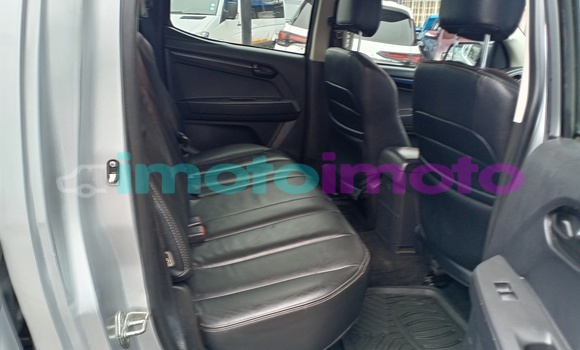 Buy Used Isuzu Kb 250 Silver Car in Johannesburg in Gauteng Buy Used Isuzu Kb 250 Silver Car in Johannesburg in Gauteng