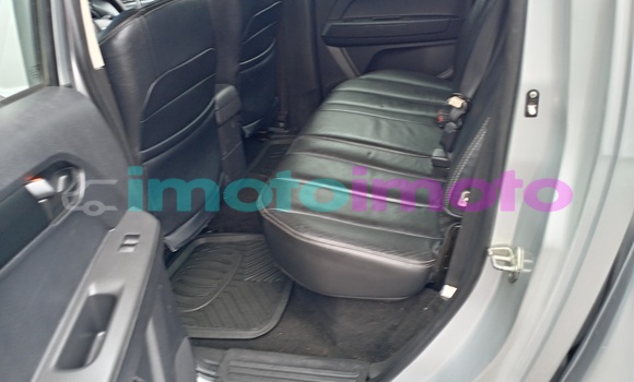 Buy Used Isuzu Kb 250 Silver Car in Johannesburg in Gauteng Buy Used Isuzu Kb 250 Silver Car in Johannesburg in Gauteng