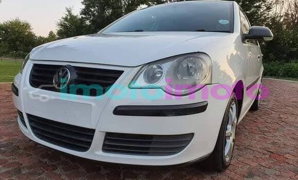Buy Used Volkswagen Polo White Car in Johannesburg in Gauteng Buy Used Volkswagen Polo White Car in Johannesburg in Gauteng