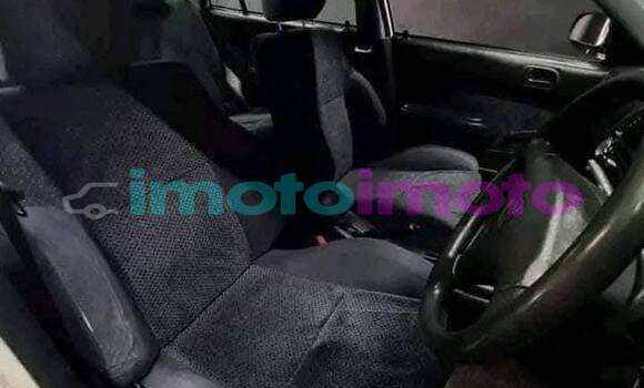 Buy Used Toyota Corolla White Car in Johannesburg in Gauteng Buy Used Toyota Corolla White Car in Johannesburg in Gauteng