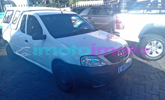 Buy Used Nissan Np200 White Car in Johannesburg in Gauteng Buy Used Nissan Np200 White Car in Johannesburg in Gauteng
