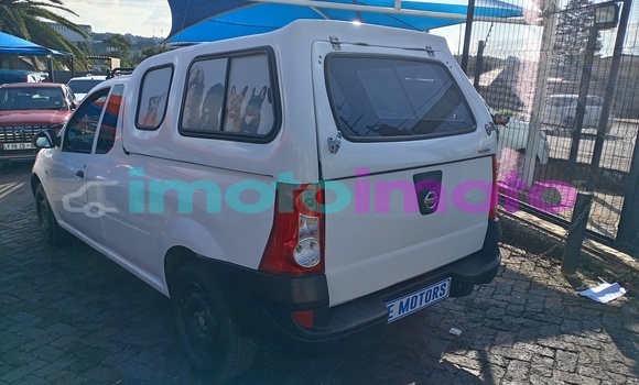 Buy Used Nissan Np200 White Car in Johannesburg in Gauteng Buy Used Nissan Np200 White Car in Johannesburg in Gauteng