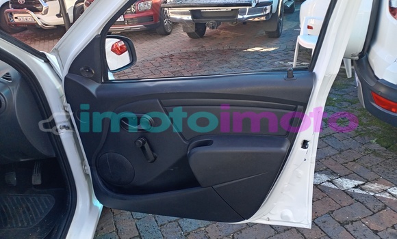 Buy Used Nissan Np200 White Car in Johannesburg in Gauteng Buy Used Nissan Np200 White Car in Johannesburg in Gauteng