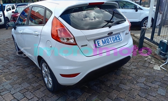 Buy Used Ford Fiesta White Car in Johannesburg in Gauteng Buy Used Ford Fiesta White Car in Johannesburg in Gauteng