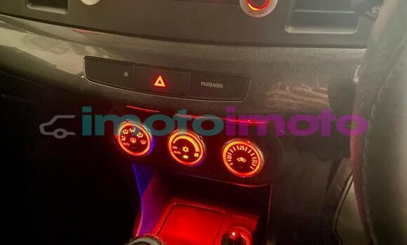 Buy Used Mitsubishi Lancer Gold Car in Nelspruit in Mpumalanga Buy Used Mitsubishi Lancer Gold Car in Nelspruit in Mpumalanga