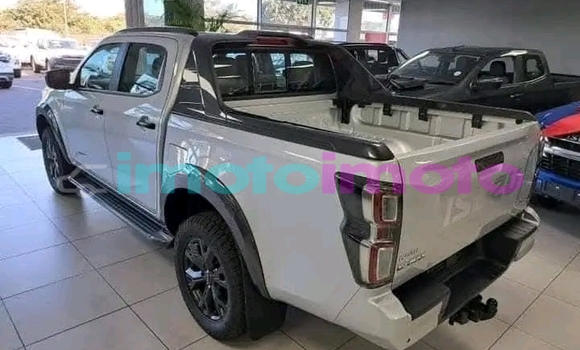 Buy Used Isuzu D-Max Other Car in Booysens in Gauteng Buy Used Isuzu D-Max Other Car in Booysens in Gauteng
