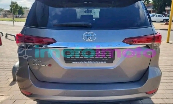 Buy Used Toyota Fortuner Other Car in Dainfern in Gauteng Buy Used Toyota Fortuner Other Car in Dainfern in Gauteng