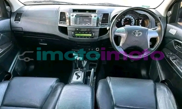 Buy Used Toyota Fortuner White Car in Ermelo in Mpumalanga Buy Used Toyota Fortuner White Car in Ermelo in Mpumalanga