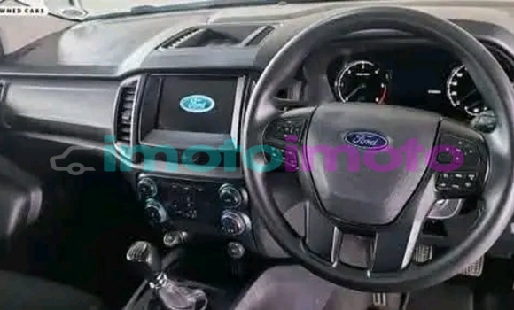 Buy Used Ford Ranger (North America) White Car in Dainfern in Gauteng Buy Used Ford Ranger (North America) White Car in Dainfern in Gauteng