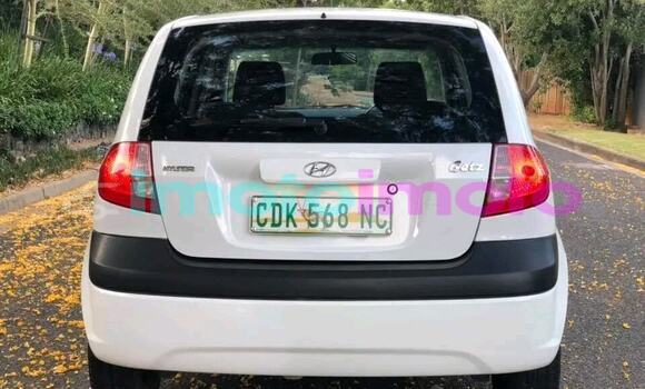 Buy Used Hyundai Getz White Car in Ermelo in Mpumalanga Buy Used Hyundai Getz White Car in Ermelo in Mpumalanga