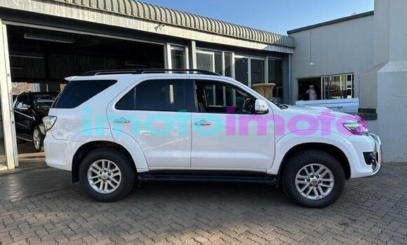 Buy Used Toyota Fortuner White Car in Ermelo in Mpumalanga Buy Used Toyota Fortuner White Car in Ermelo in Mpumalanga