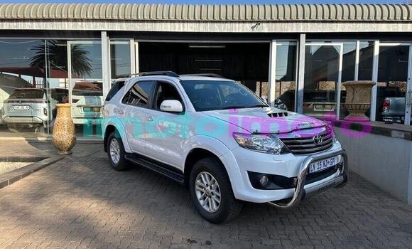 Buy Used Toyota Fortuner White Car in Ermelo in Mpumalanga Buy Used Toyota Fortuner White Car in Ermelo in Mpumalanga