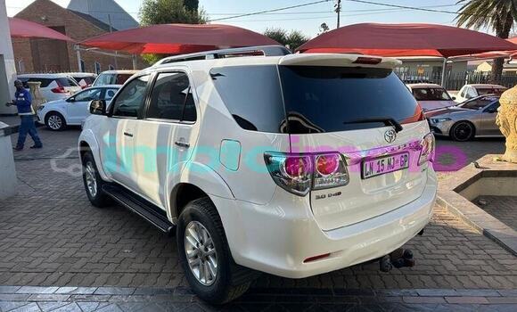 Buy Used Toyota Fortuner White Car in Ermelo in Mpumalanga Buy Used Toyota Fortuner White Car in Ermelo in Mpumalanga
