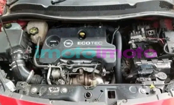 Buy Used Opel Corsa Silver Car in Boksburg in Gauteng Buy Used Opel Corsa Silver Car in Boksburg in Gauteng