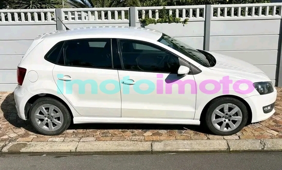 Buy Used Volkswagen Polo White Car in Boksburg in Gauteng Buy Used Volkswagen Polo White Car in Boksburg in Gauteng