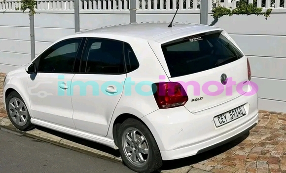 Buy Used Volkswagen Polo White Car in Boksburg in Gauteng Buy Used Volkswagen Polo White Car in Boksburg in Gauteng
