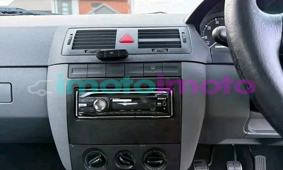 Buy Used Volkswagen Caravelle White Car in Boksburg in Gauteng Buy Used Volkswagen Caravelle White Car in Boksburg in Gauteng