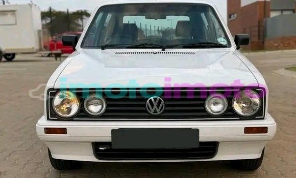 Buy Used Volkswagen Caravelle White Car in Boksburg in Gauteng Buy Used Volkswagen Caravelle White Car in Boksburg in Gauteng