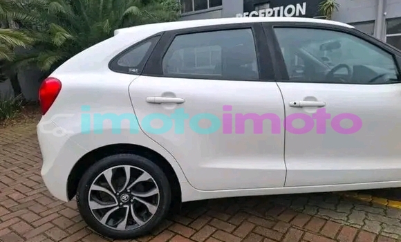Buy Used Toyota Starlet White Car in Boksburg in Gauteng Buy Used Toyota Starlet White Car in Boksburg in Gauteng