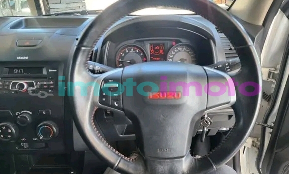 Buy Used Isuzu KB White Car in Boksburg in Gauteng Buy Used Isuzu KB White Car in Boksburg in Gauteng