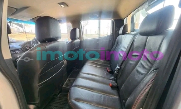 Buy Used Isuzu KB White Car in Boksburg in Gauteng Buy Used Isuzu KB White Car in Boksburg in Gauteng