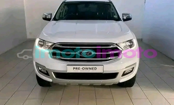Buy Used Ford Everest White Car in Bryanston in Gauteng Buy Used Ford Everest White Car in Bryanston in Gauteng