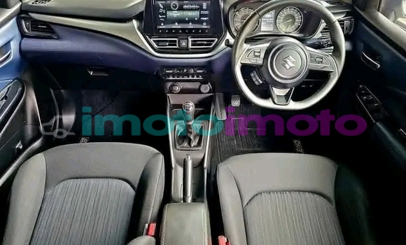 Buy Used Suzuki Baleno White Car in Cullinan in Gauteng Buy Used Suzuki Baleno White Car in Cullinan in Gauteng