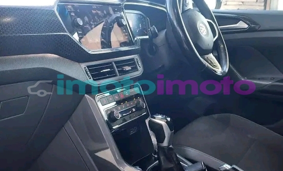 Buy Used Volkswagen T-Roc Other Car in Boksburg in Gauteng Buy Used Volkswagen T-Roc Other Car in Boksburg in Gauteng