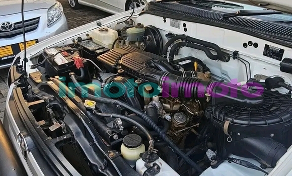 Buy Used Toyota Hilux White Car in Dendron in Limpopo Buy Used Toyota Hilux White Car in Dendron in Limpopo