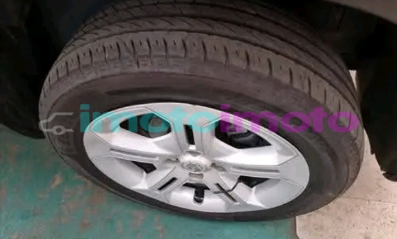 Buy Used Renault Kadjar Blue Car in Booysens in Gauteng Buy Used Renault Kadjar Blue Car in Booysens in Gauteng