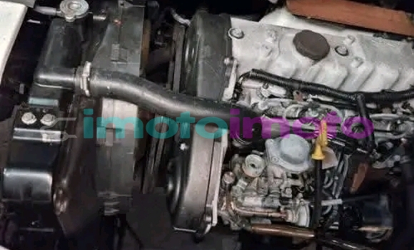 Buy Used Hyundai H1 White Car in Duiwelskloof in Limpopo Buy Used Hyundai H1 White Car in Duiwelskloof in Limpopo