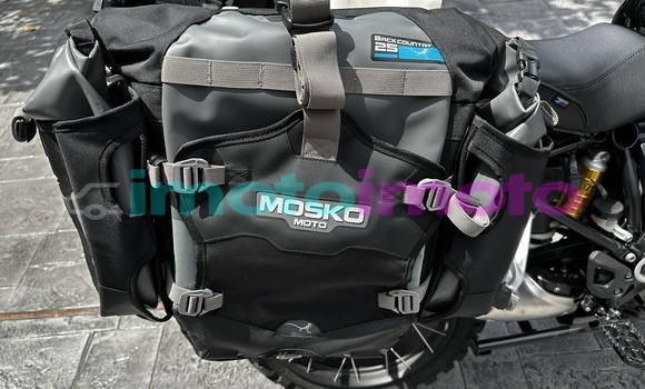 Buy Used BMW R1200GS Adventure Black Bike in Duiwelskloof in Limpopo Buy Used BMW R1200GS Adventure Black Bike in Duiwelskloof in Limpopo