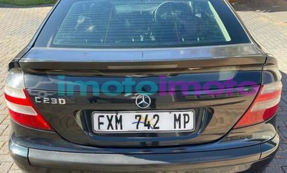 Buy Used Mercedes Viano Black Car in Vereeniging in Gauteng Buy Used Mercedes Viano Black Car in Vereeniging in Gauteng
